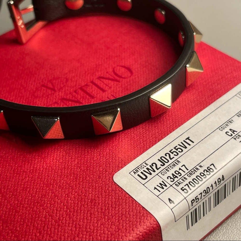 Brand New Valentino Rockstud Bracelet 100％ Real - Picture 7 of 8